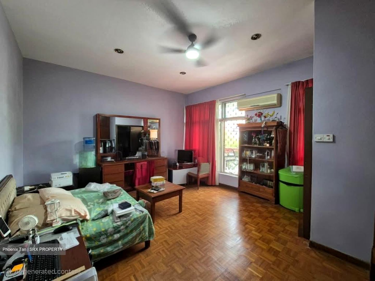 Simon Lane (D19), Terrace #565815371